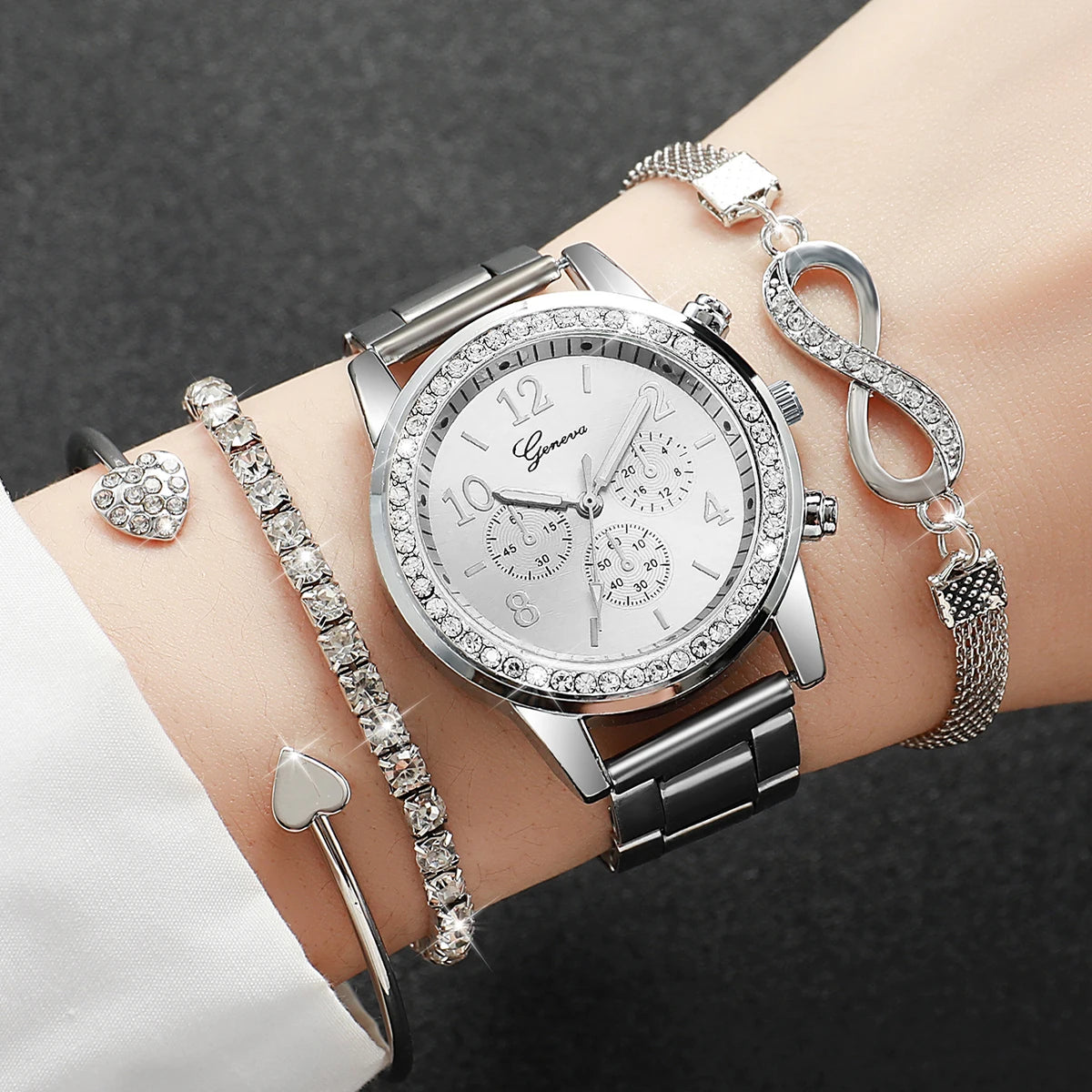 Luxury Steel Band Ladies Quartz Watch