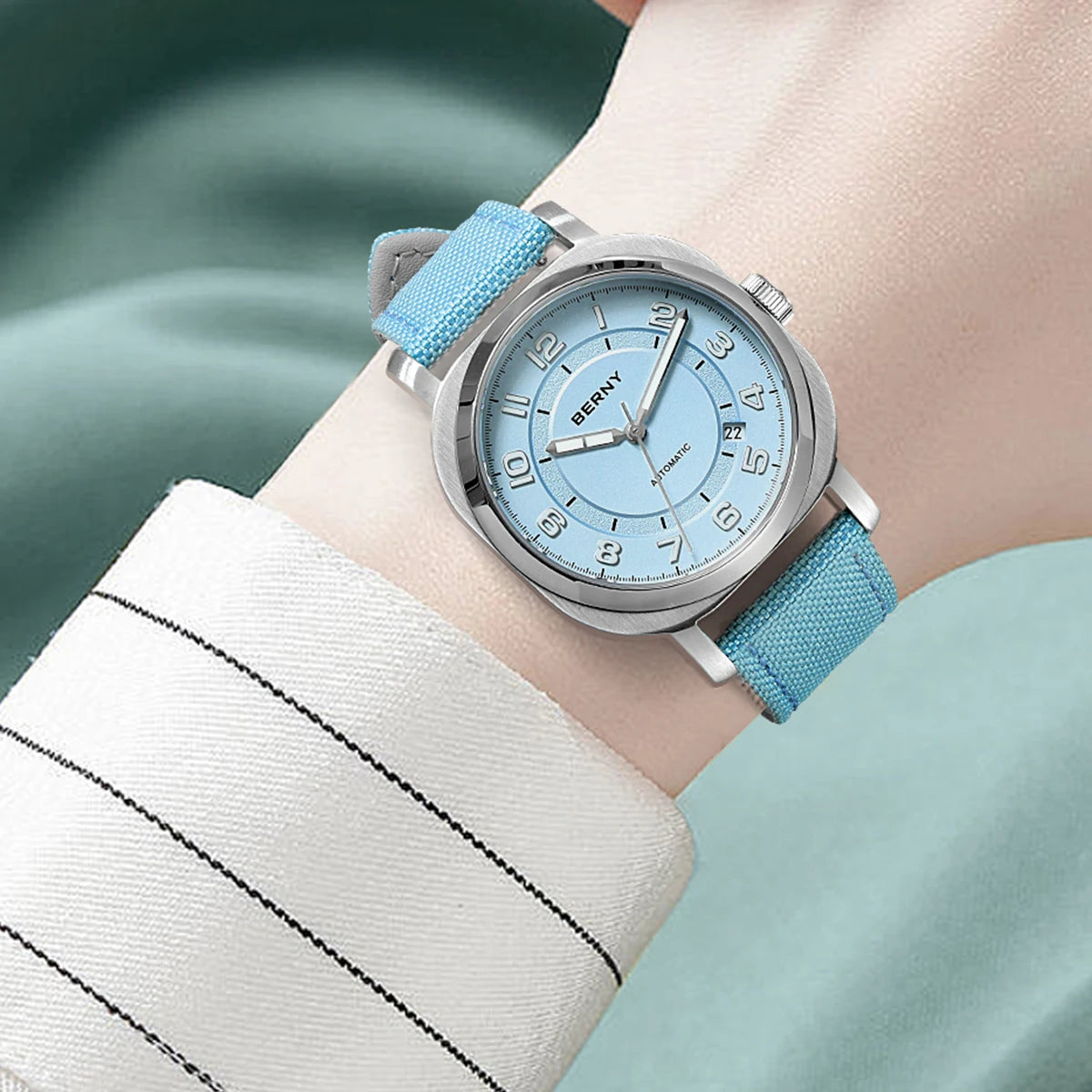 Sapphire Super Luminous Wristwatch