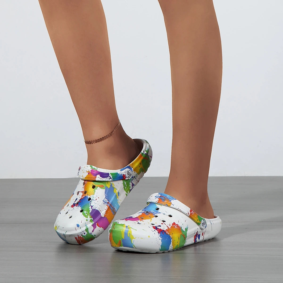 Slip On Lightweight Two-Way Wear Garden Clogs