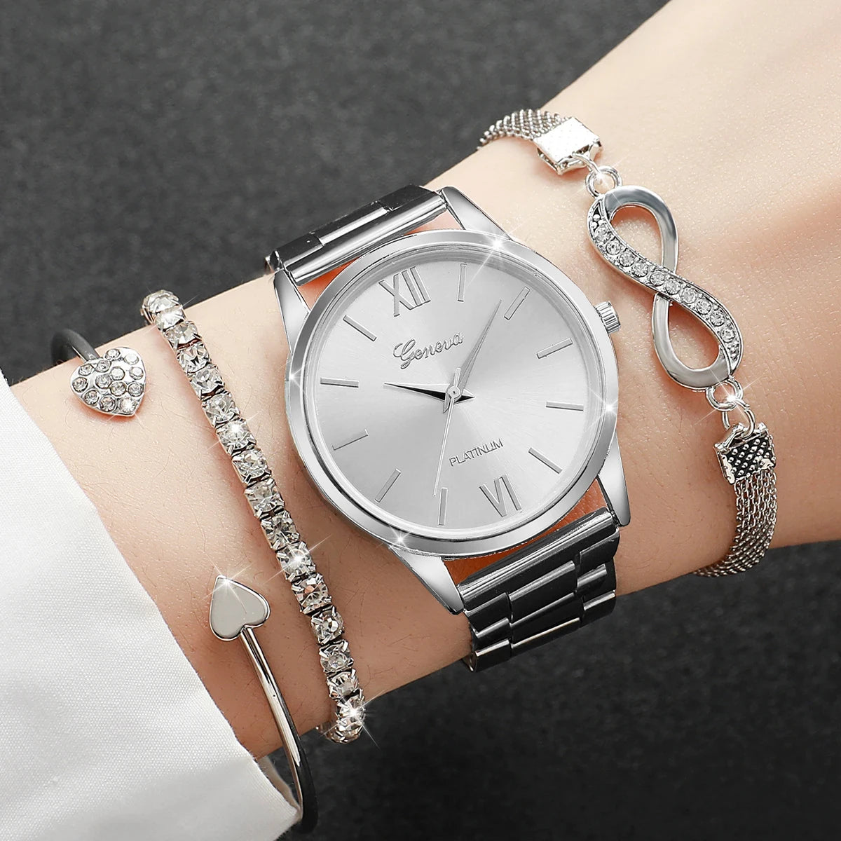 Luxury Steel Band Ladies Quartz Watch
